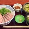 魚八 - 料理写真:魚八 ＠西葛西 本日の限定ランチ 鰆炙り刺とネギトロ丼 1,000円（税込1,080円）ご飯少な目でお願い