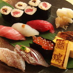 Sushi Mizu - 特上にぎり（酢飯は赤酢）