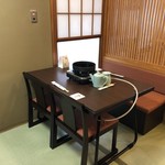 Sukiyaki Kappou Katou - 小上がりテーブル席