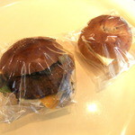 ゴジュウニチョウメベーカリー - 52CHO-MEﾁｰｽﾞﾊﾞｰｶﾞｰ､栗の花のはちみつとﾊﾞﾀｰ