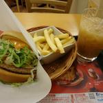 Mosubaga - サウザン野菜バーガーとポテトＳセット