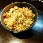 麺処 びぎ屋 - 半チャーハン320円