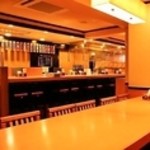 もつ焼 坊っちゃん - 10名～12名で1テーブルの人気席