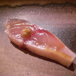 鮨 安吉 - しめ鯖の藁炙り