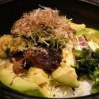 黒尊 - 鰹アボカド丼