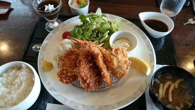 玉造ゴルフ倶楽部 捻木コース レストラン 高浜 その他 食べログ