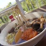 陣馬山頂　清水茶屋 - 麺リフト