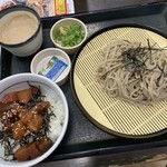 Nakau - 漬けまぐろ鉄火丼＋金胡麻たれざるそば【2019.5】