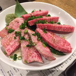 Yakiniku Tombi - 