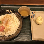 Hanamaru Udon - 明太おろし醤油の中  天ぷら玉子  539円