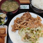 イースト・ロード - しょうが焼定食