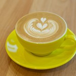 フロムコーヒー 表参道 - カフェラテ