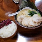 麺や 笑味寿 - 塩ラーメン＋チャーシュー＋ライス2019.05.12