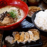 博多ラーメン　琥家 - 