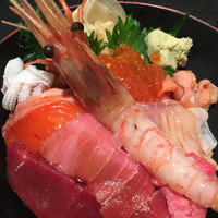 築地青空三代目 本店 - 海鮮丼アップ