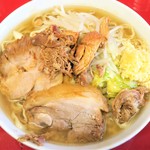 ラーメン二郎 - ラーメン小＋ニンニク