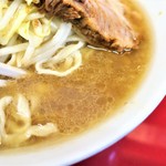 ラーメン二郎 - スープ