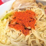 ラーメン二郎 - 一味投下～♪