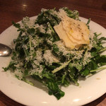 トラットリアチッチョ - ルッコラとパルミジャーノの野菜サラダ（850円税抜）