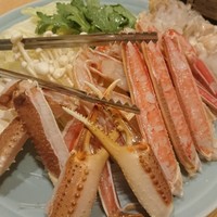 とらふぐ城 - カニ鍋の具材
                      