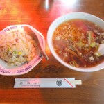 華勝園 - ラーメン、チャーハン