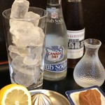 そば処 味里  - 各種サワー　角ハイボール　梅酒等ご用意しております