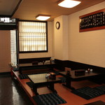 そば処 味里  - 小上がり約20名３テーブル11席　貸切営業も可能　要相談