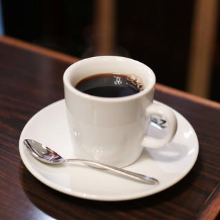 珈琲処 カラス_0