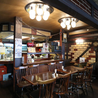 珈琲処 カラス_2