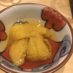 すし岩瀬 - 塩水馬糞ウニ：北海道産