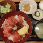 みのり - 大トロ南マグロ丼1000円