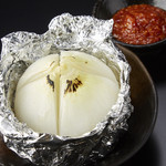 Awaji Island round onion grilled in foil