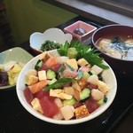小料理ダイニング KUREBAR  - 
