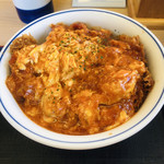 かつや - トマたまチキンカツ丼 637円