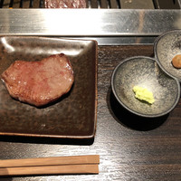 焼肉うしごろ 銀座並木通り店 - 黒タン