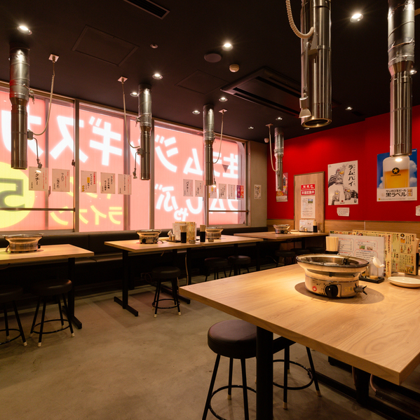 生ラムジンギスカン&ラムしゃぶ ヤングライオン 新宿店 店内