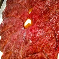 焼肉うしごろ 西麻布本店 - ウワミスジとトモ三角