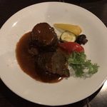 371 BAR - 蔵王爽清牛モモ肉の赤ワイン煮込み ¥1,800