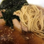 Ajito - スープも麺もチャーシューも、全てバッチリ！
                        麺は太と細との選択が出来ます。