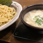 鶏白湯専門店 つけ麺まるや 香里園店 - 