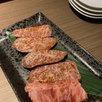 Jukusei Yakiniku Maruniku - 