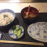 鉄板焼き ステーキ 湛山 - 大葉とシラスの入った焼きめし