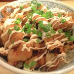 牛心食堂 - 豚マヨキムチ丼
