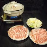 Yakidokoro Kacchan - 美瑛産豚しゃぶ９０分食べ放題始めました！