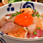 Meshinosuke - 海鮮丼（大）@1,800円：ネタ多め。ご飯少なめで。