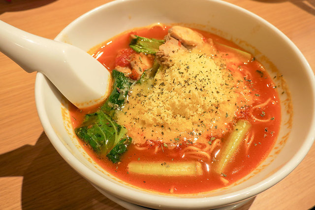 太陽のトマト麺withチーズ 原宿竹下通り店 明治神宮前 ラーメン 食べログ 太陽のトマト麺withチーズ 原宿竹下通り店 明治神宮前 ラーメン 食べログ