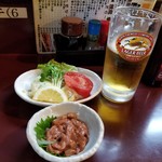 山家 - いかの塩辛とポテトサラダ、生ビール