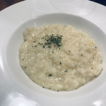 BISTRO UOMASU5 - 酒蒸しの出汁を使った絶品チーズリゾット♡♡マジで一押し