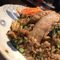 月居 赤坂 - 角煮チャーハン