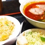 おいしさ菜館９０ - 